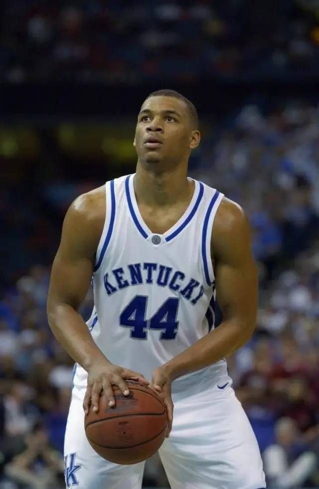 在英超赛场 在英超赛场