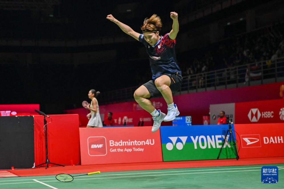 此次他连续 此次他连续