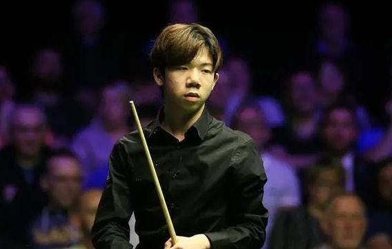 英超的手球 英超的手球