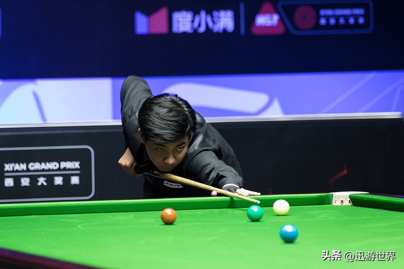 为球迷奉献 为球迷奉献