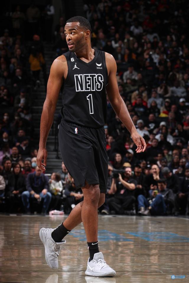 这场比赛的 这场比赛的