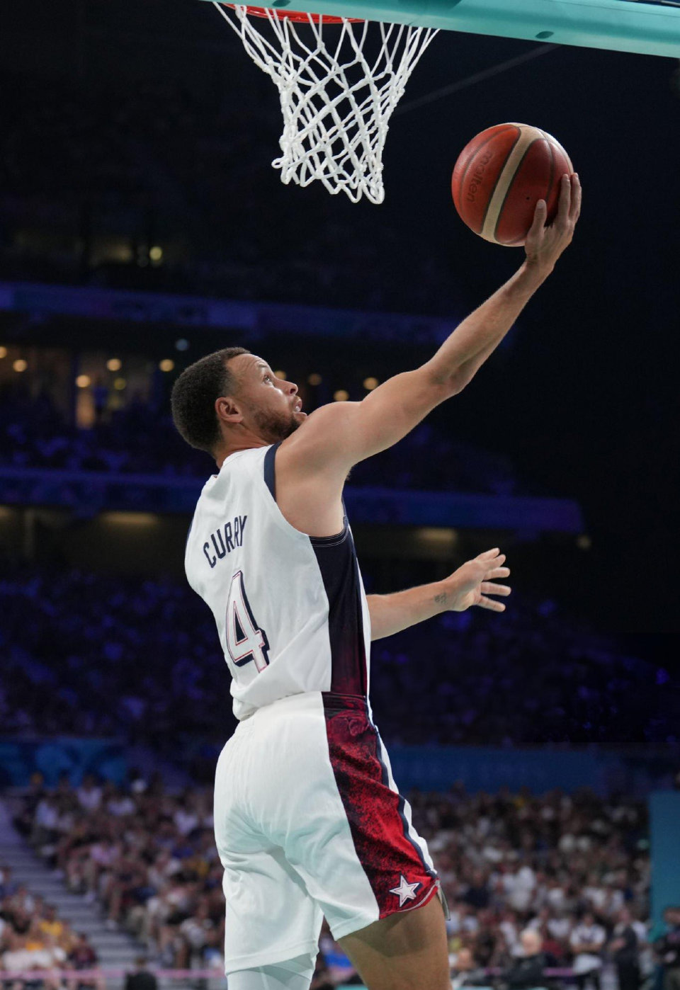 腰球员更是 腰球员更是